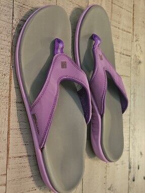Spenco Yumi Women's Purple Orthotic Sandals with Cushioned Gray Footbed